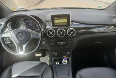 Mercedes Classe B 180 1.6 i 16V 7G-DCT 122 Design 