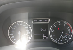 Mercedes Classe B 180 1.6 i 16V 7G-DCT 122 Design 
