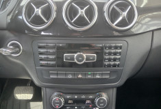 Mercedes Classe B 180 1.6 i 16V 7G-DCT 122 Design 