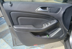 Mercedes Classe B 180 1.6 i 16V 7G-DCT 122 Design 