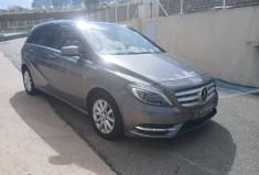 Mercedes Classe B 180 1.6 i 16V 7G-DCT 122 Design 