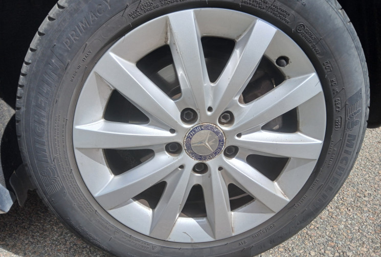Mercedes Classe B 180 1.6 i 16V 7G-DCT 122 Design 