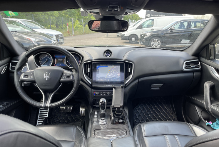 Maserati GHIBLI 3.0 V6 275 ch Diesel GranLusso