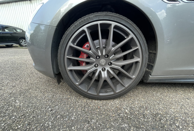 Maserati GHIBLI 3.0 V6 275 ch Diesel GranLusso