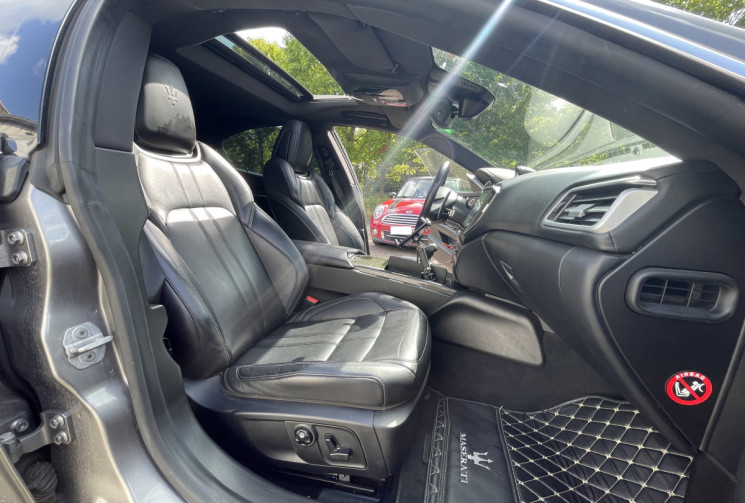 Maserati GHIBLI 3.0 V6 275 ch Diesel GranLusso