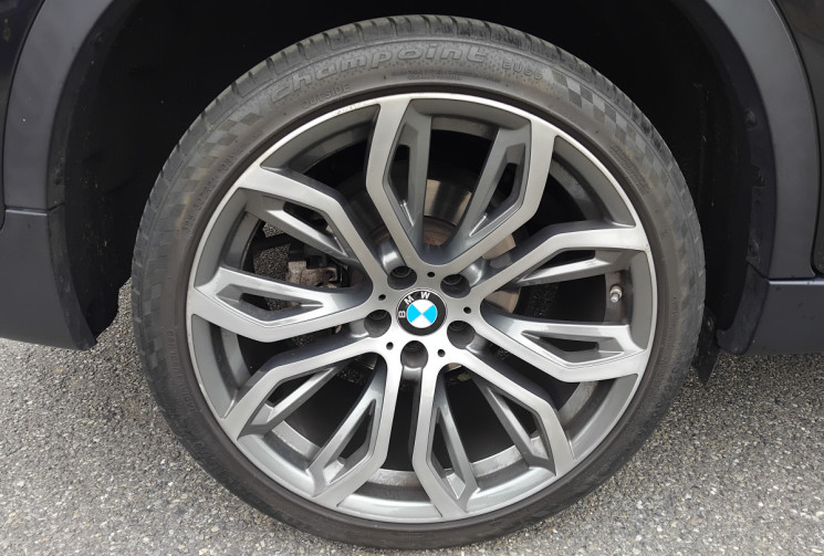 BMW X6 30d x-drive 258 ch Exclusive - Toit Ouvrant - Jantes 21p - 