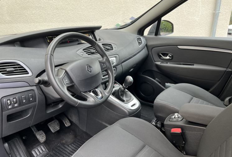 Renault Scénic Phase 2 1.5 dCi Energy eco2 110 CH LIMITED