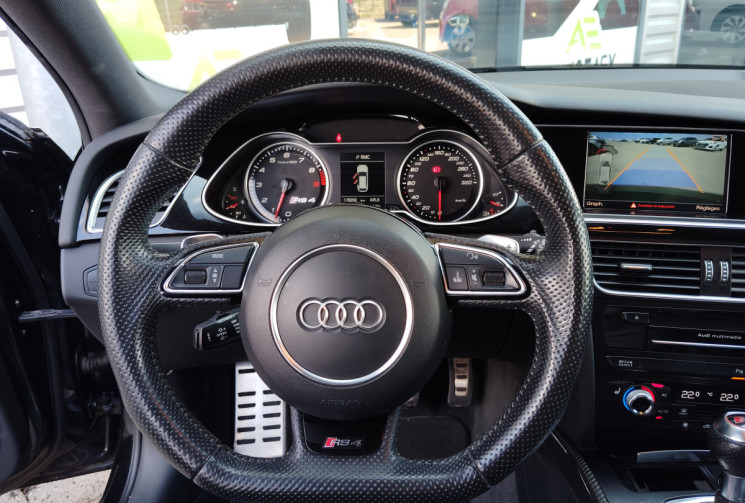 Audi RS4 4.2 V8 FSI 450ch quattro S tronic