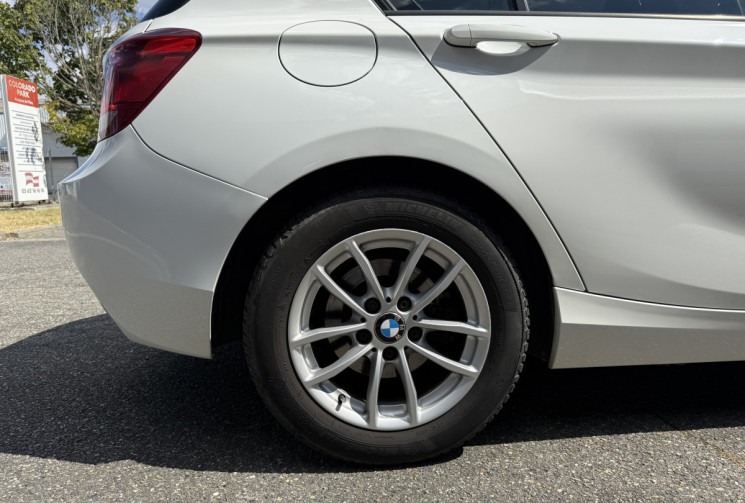 BMW Série 1 116d 2.0 d Lounge 116 cv Boîte auto