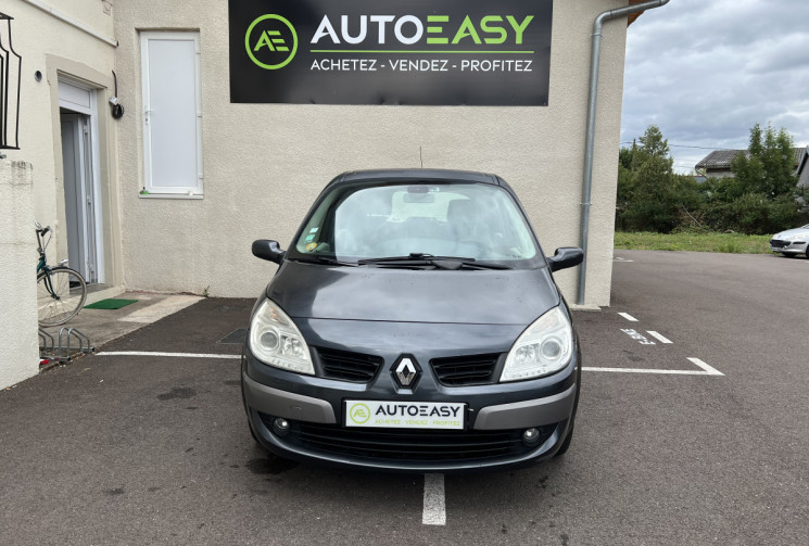 Renault Scénic II 1.5 dCi 105 CH