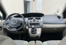 Renault Scénic II 1.5 dCi 105 CH