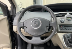 Renault Scénic II 1.5 dCi 105 CH