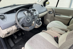 Renault Scénic II 1.5 dCi 105 CH