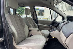 Renault Scénic II 1.5 dCi 105 CH