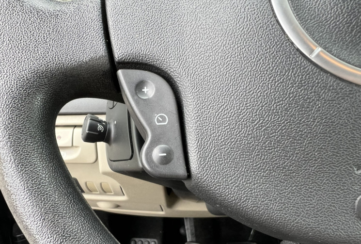 Renault Scénic II 1.5 dCi 105 CH