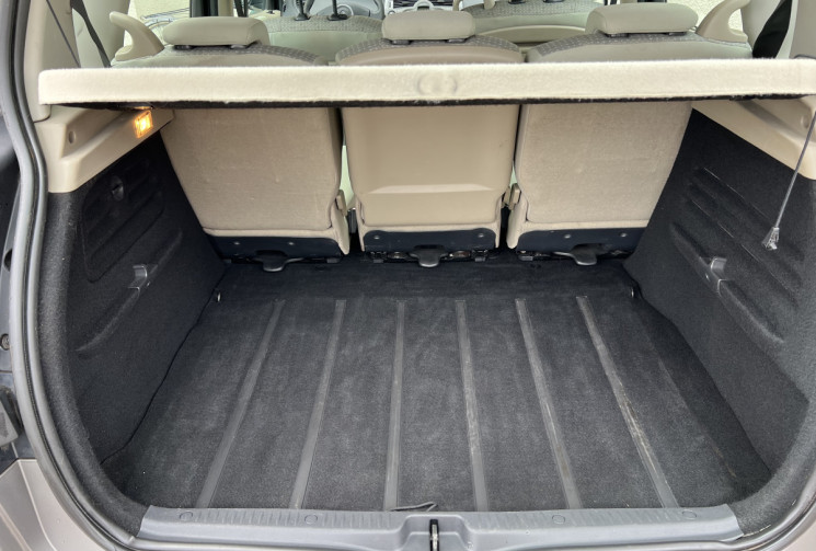 Renault Scénic II 1.5 dCi 105 CH