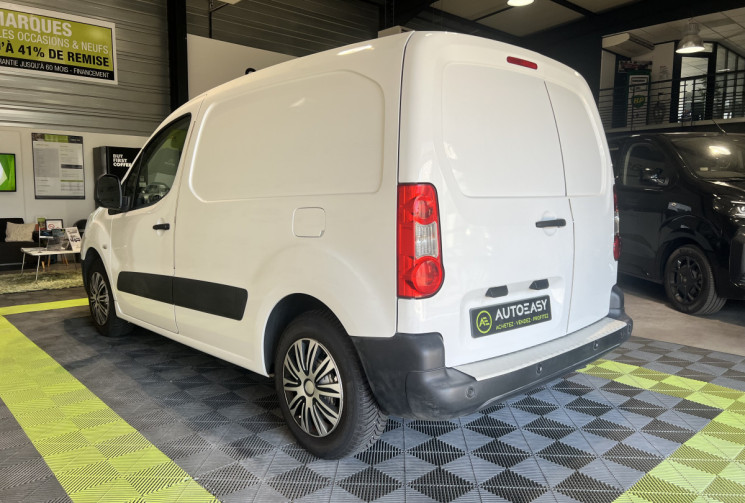 Peugeot Partner 1.6 HDI 90 CH PACK CLIM / KIT BOIS