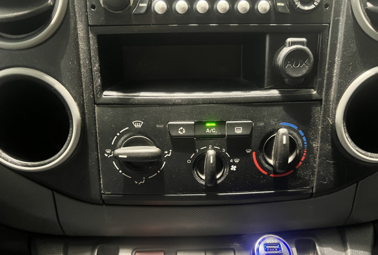 Peugeot Partner 1.6 HDI 90 CH PACK CLIM / KIT BOIS