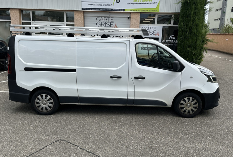 Renault Trafic L2H1 3T 2.0 Blue dCi 130 ch Grand Confort / Première main / Entretien Renault / TVA