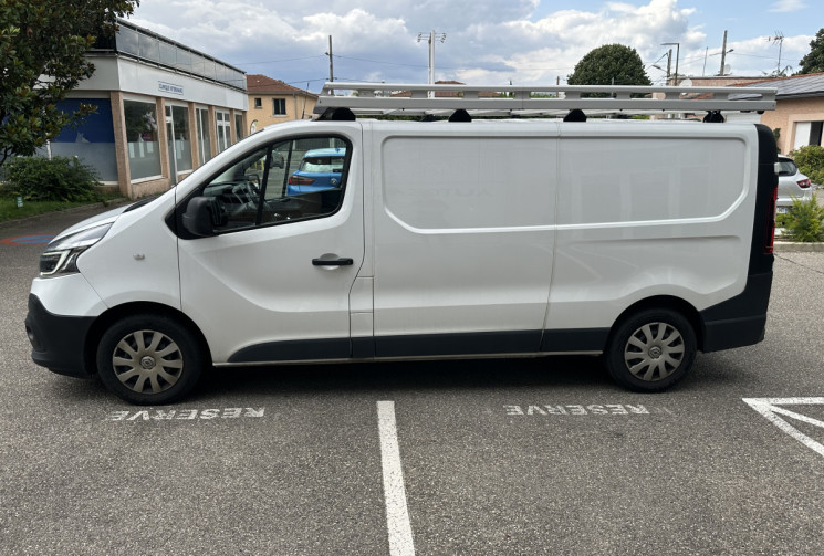 Renault Trafic L2H1 3T 2.0 Blue dCi 130 ch Grand Confort / Première main / Entretien Renault / TVA