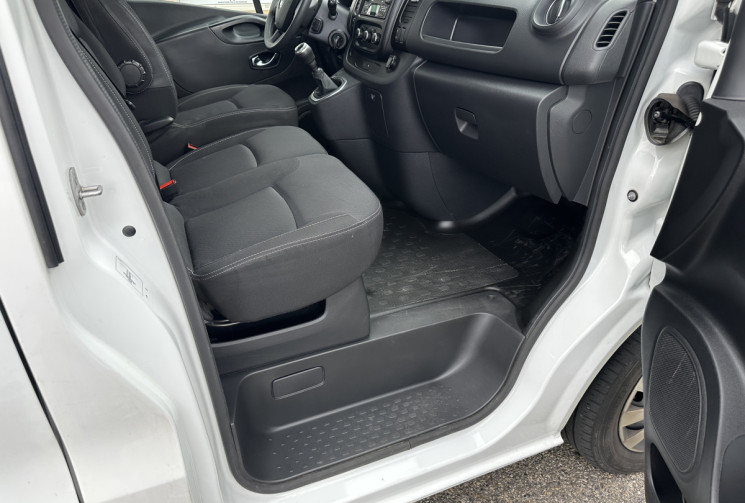 Renault Trafic L2H1 3T 2.0 Blue dCi 130 ch Grand Confort / Première main / Entretien Renault / TVA