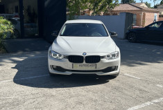 BMW Série 3 (F30) Berline 320d 2.0 d 184 business Bluetooth / Radar arrière / moteur à chaîne 