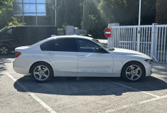 BMW Série 3 (F30) Berline 320d 2.0 d 184 business Bluetooth / Radar arrière / moteur à chaîne 