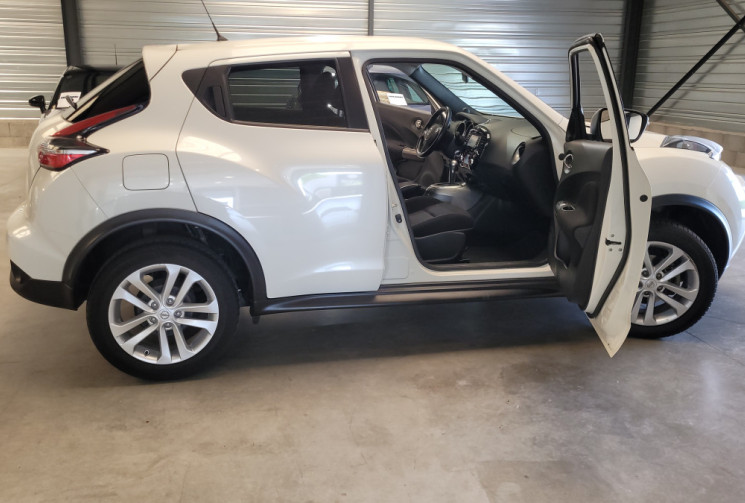 Nissan Juke Acenta Phase 3 1.6 i 16V Ethanol Flexifuel E85 2WD CVT 117 cv