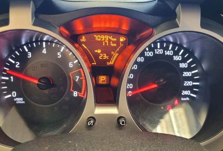 Nissan Juke Acenta Phase 3 1.6 i 16V Ethanol Flexifuel E85 2WD CVT 117 cv