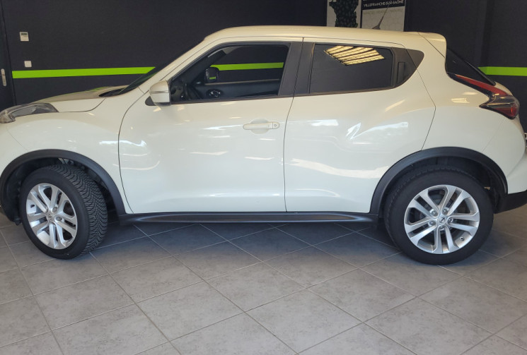 Nissan Juke Acenta Phase 3 1.6 i 16V Ethanol Flexifuel E85 2WD CVT 117 cv