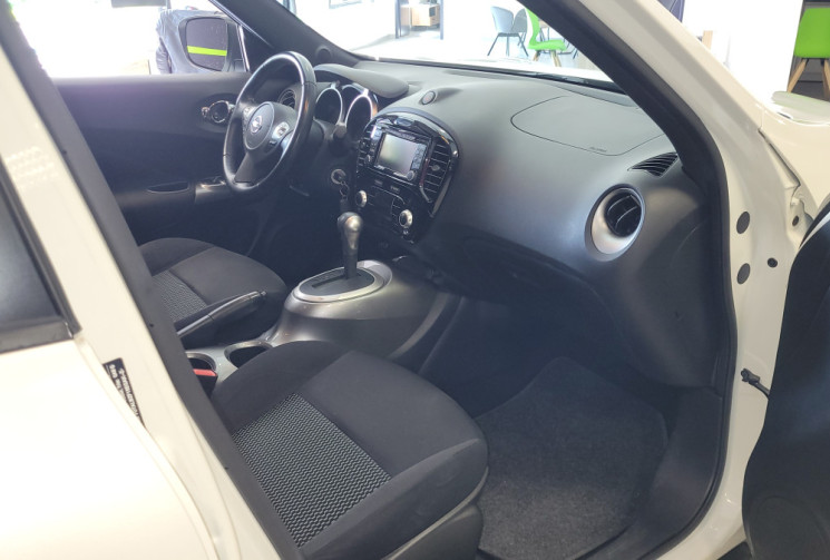 Nissan Juke Acenta Phase 3 1.6 i 16V Ethanol Flexifuel E85 2WD CVT 117 cv
