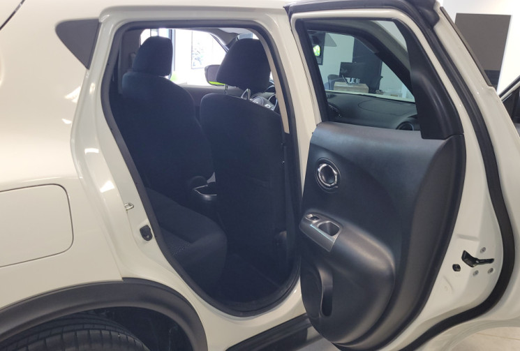 Nissan Juke Acenta Phase 3 1.6 i 16V Ethanol Flexifuel E85 2WD CVT 117 cv