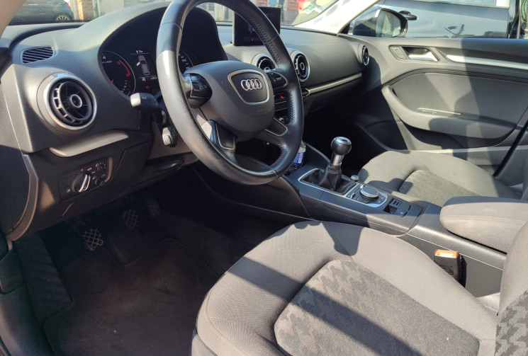 Audi A3 SPORTBACK Sportback 1.6 TDI 110 Attraction