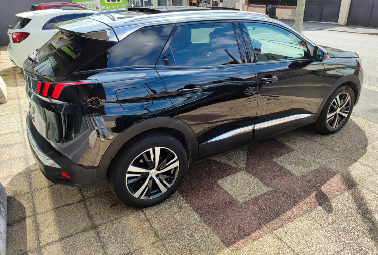 Peugeot 3008 II BlueHDi EAT8 130 cv ALLURE / SUIVI PEUGEOT 