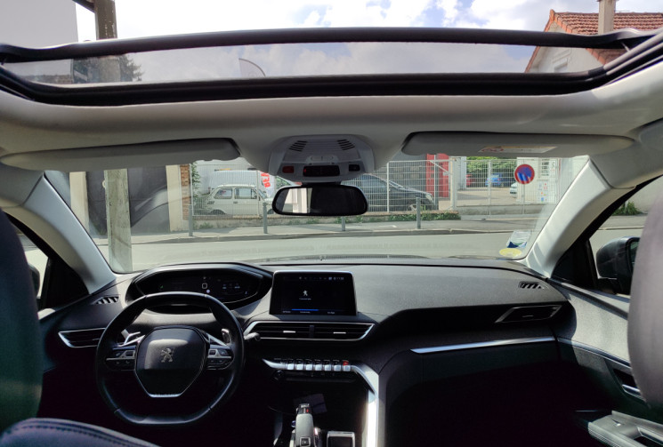 Peugeot 3008 II BlueHDi EAT8 130 cv ALLURE / SUIVI PEUGEOT 