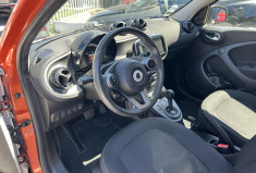 SMART FORFOUR II 0.9 90 Ch PASSION TWINAMIC BVA6 * 1ER MAIN * GPS