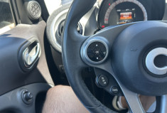 SMART FORFOUR II 0.9 90 Ch PASSION TWINAMIC BVA6 * 1ER MAIN * GPS