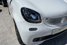 SMART FORFOUR II 0.9 90 Ch PASSION TWINAMIC BVA6 * 1ER MAIN * GPS