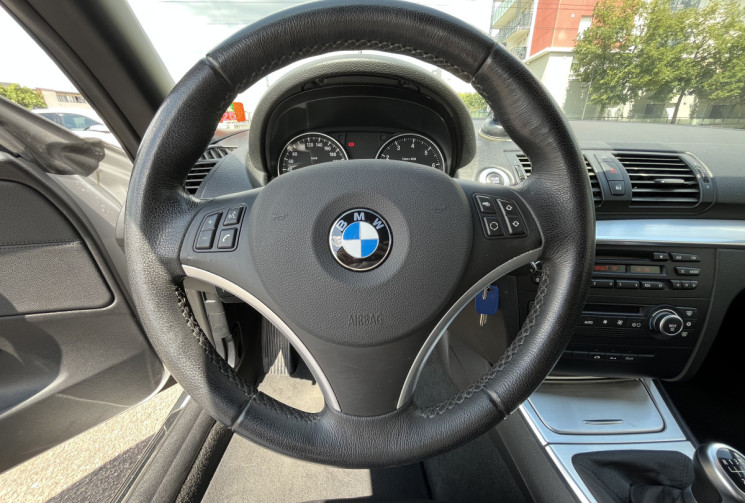 BMW Série 1 (E88) Cabriolet 120i 2.0 i 170 cv