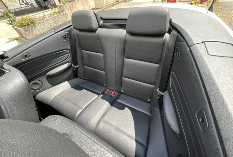 BMW Série 1 (E88) Cabriolet 120i 2.0 i 170 cv