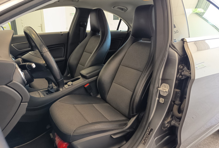 Mercedes CLA BUSINESS 180 1.5 cdi 109CV ENTRETIEN A JOUR VEHICULE GARANTI 6 MOIS