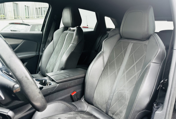 Peugeot 3008 2.0 BlueHDi 180ch GT EAT6