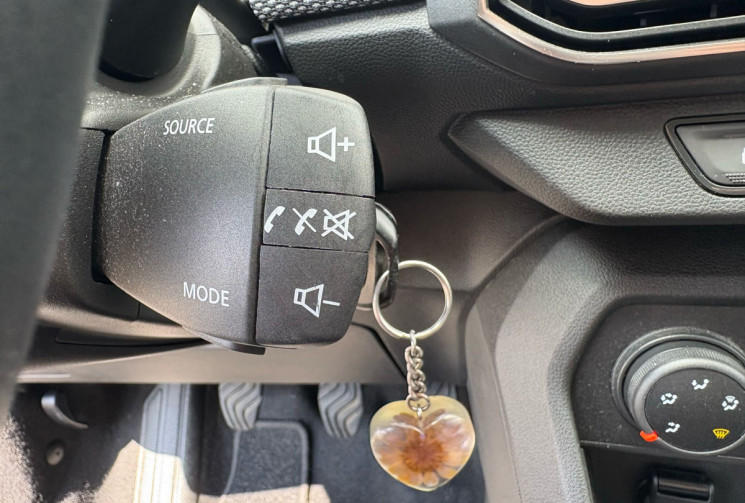Dacia Sandero III 1.0 TCe 12V BVM5 90 cv CONFORT