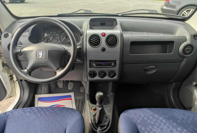 Peugeot Partner 1.6 HDI 75 CH TBE 1ERE MAIN RÉVISÉ ET GTIE