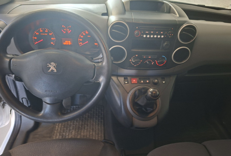 Peugeot Partner 1.6 HDI 100 CV  S&S 3 PLACES  L1 PHASE II FRIGORIFIQUE TVA RECUPERABLE