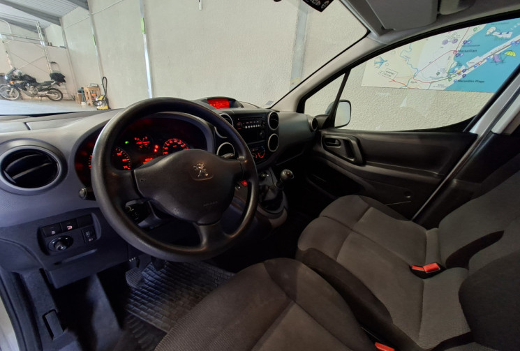 Peugeot Partner 1.6 HDI 100 CV  S&S 3 PLACES  L1 PHASE II FRIGORIFIQUE TVA RECUPERABLE