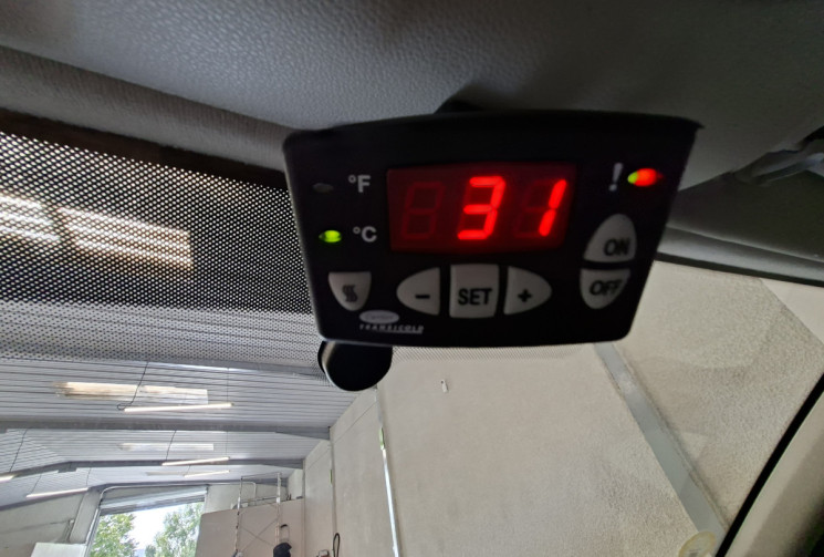 Peugeot Partner 1.6 HDI 100 CV  S&S 3 PLACES  L1 PHASE II FRIGORIFIQUE TVA RECUPERABLE