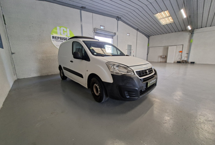 Peugeot Partner 1.6 HDI 100 CV  S&S 3 PLACES  L1 PHASE II FRIGORIFIQUE TVA RECUPERABLE