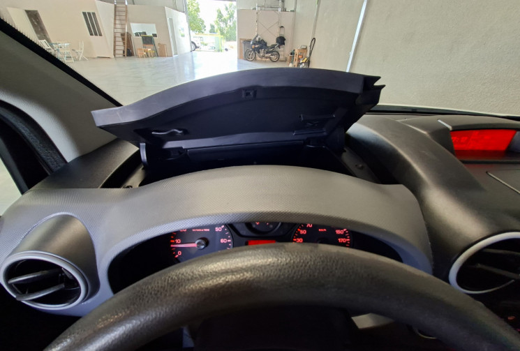 Peugeot Partner 1.6 HDI 100 S&S 3 PLACES  L1 PHASE II FRIGORIFIQUE TVA RECUPERABLE