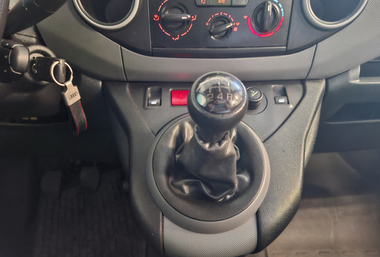 Peugeot Partner 1.6 HDI 100 CV  S&S 3 PLACES  L1 PHASE II FRIGORIFIQUE TVA RECUPERABLE